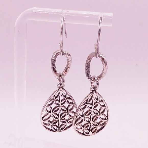 Silver drop Earrings - Picture 4 of 9